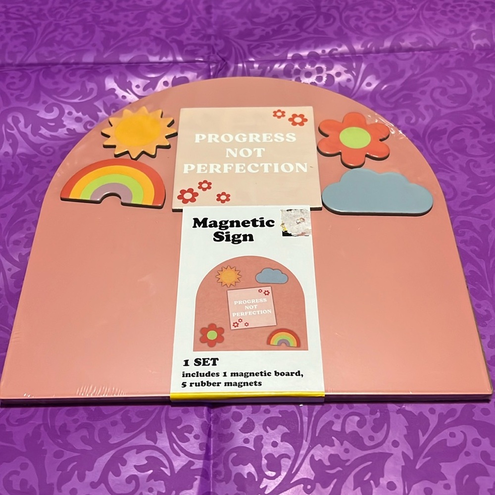 New 'Progress Not Perfection' Arch Magnetic 8IN Board (A)